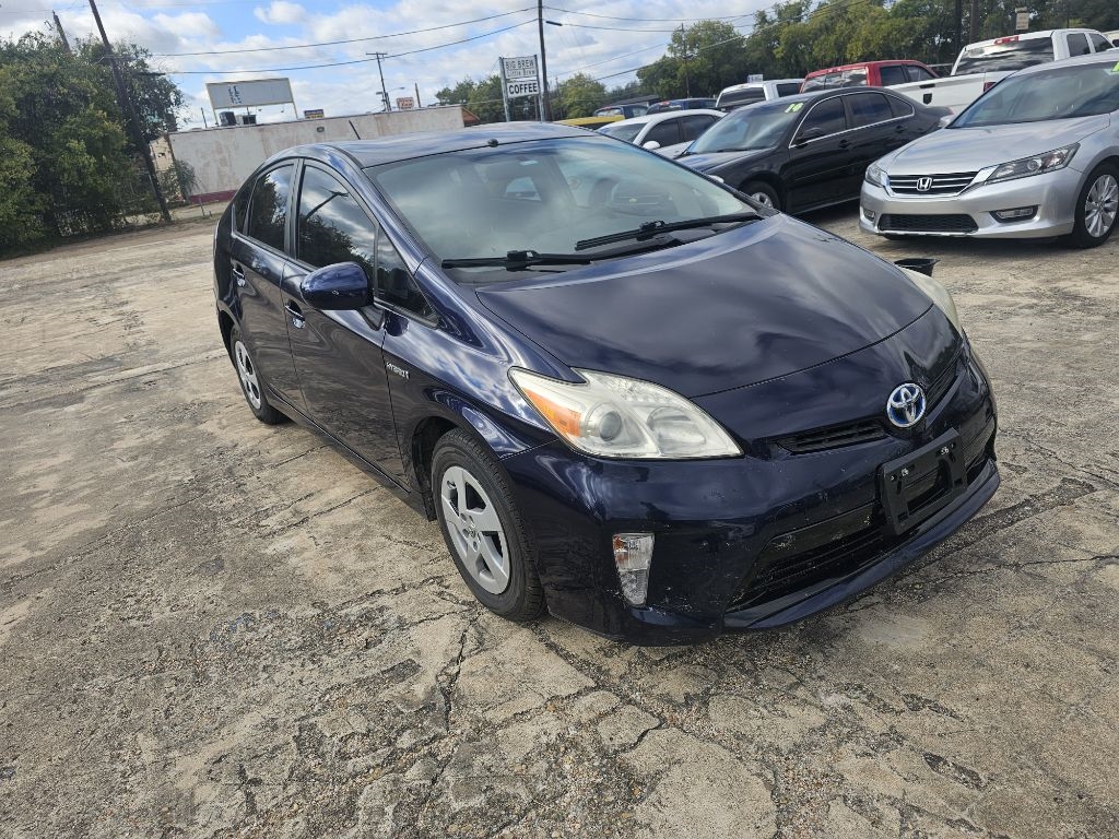 Toyota Prius  2013 Toyota Prius  2013