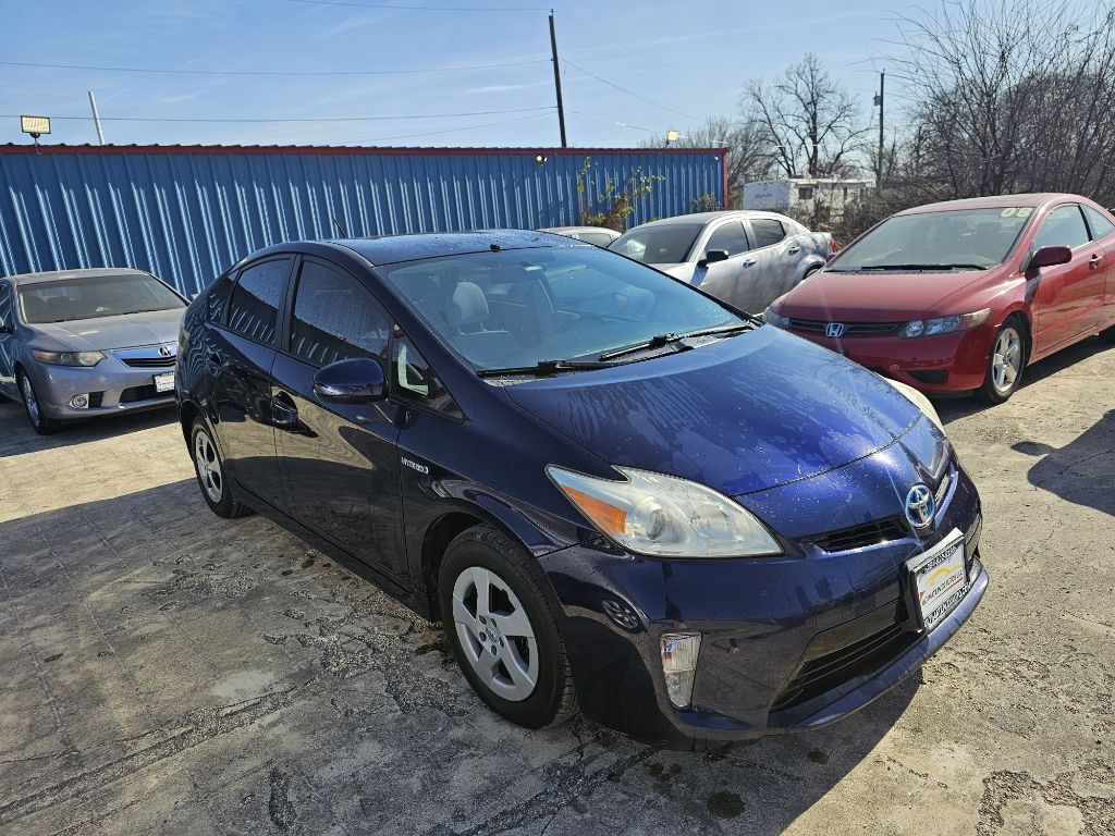 Toyota Prius  2013