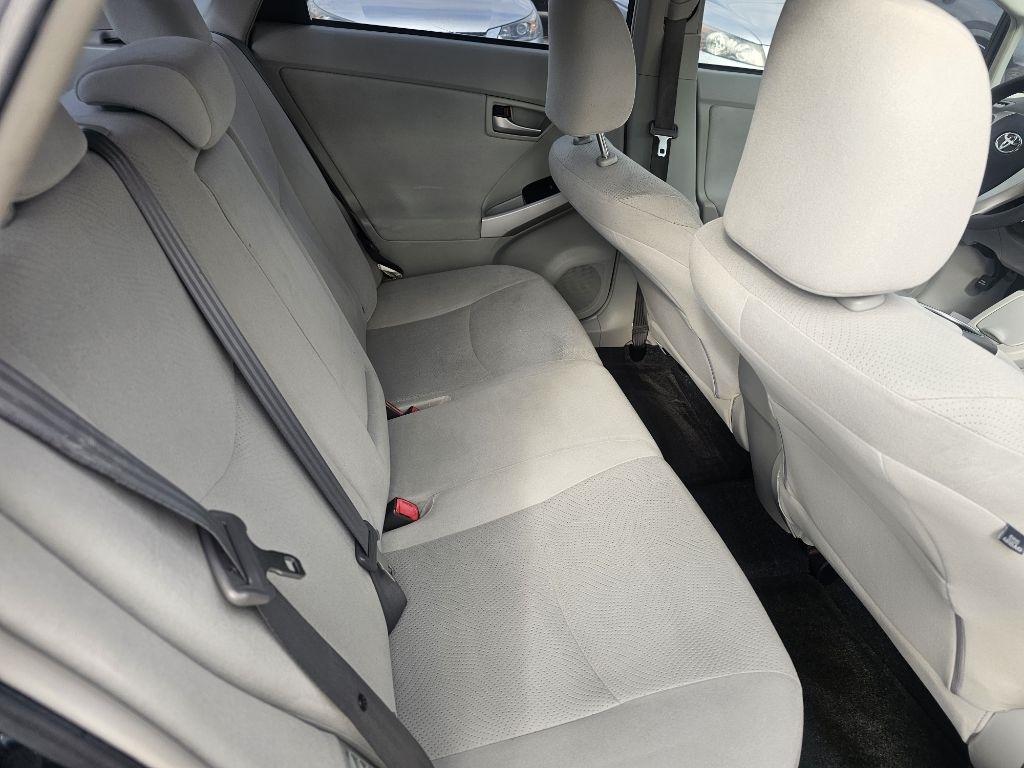 Toyota Prius  2013