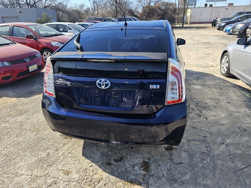 Toyota Prius  2013