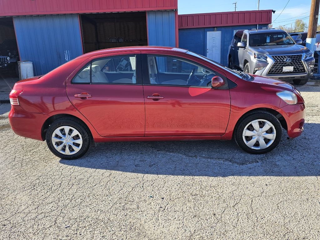 Toyota Yaris  2008