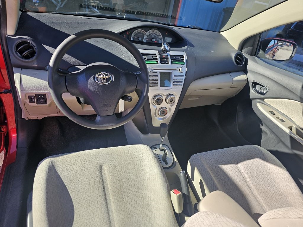 Toyota Yaris  2008