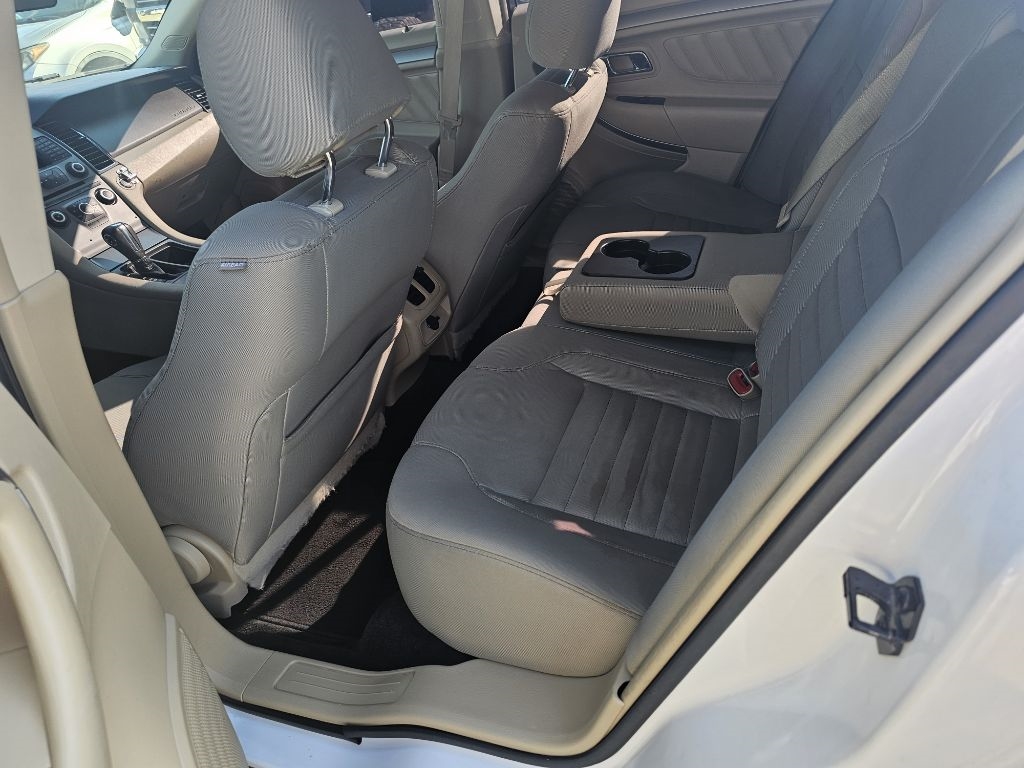 Ford Taurus  2015 Ford Taurus  2015