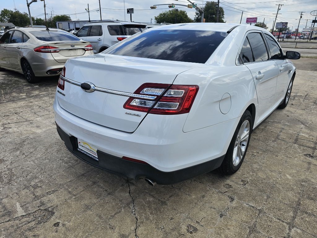 Ford Taurus  2015 Ford Taurus  2015