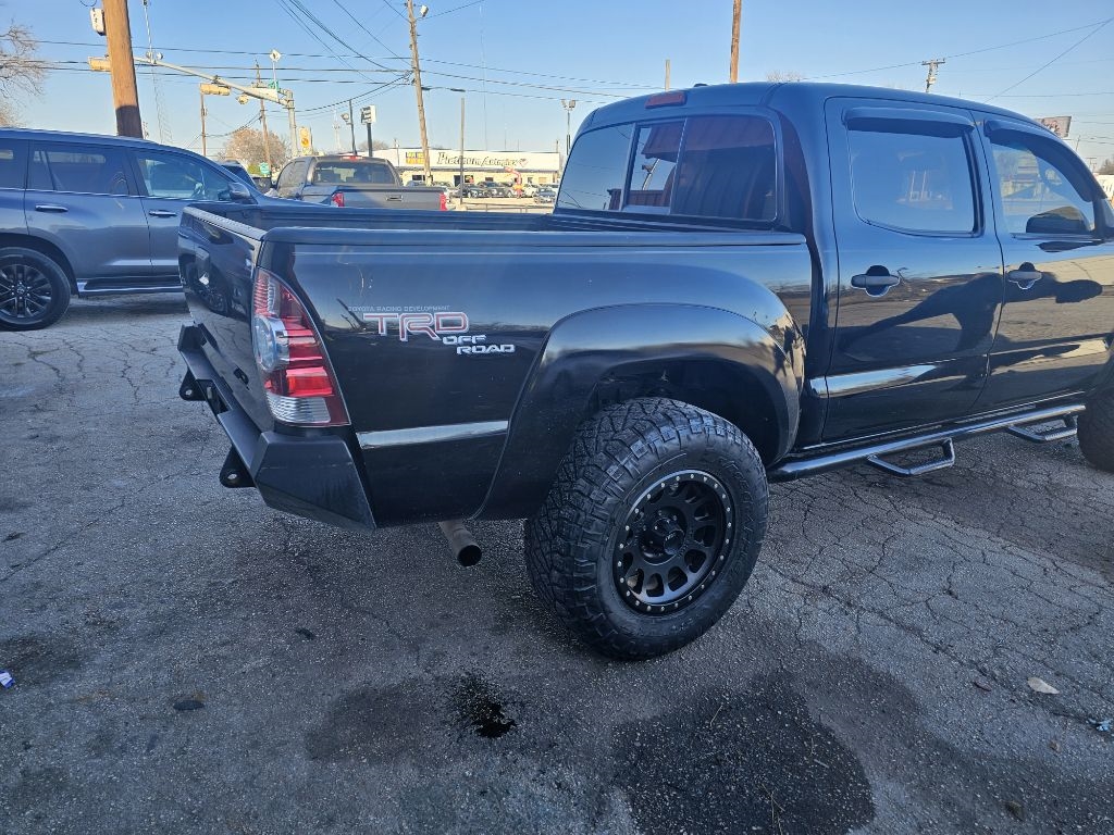 Toyota Tacoma  2011
