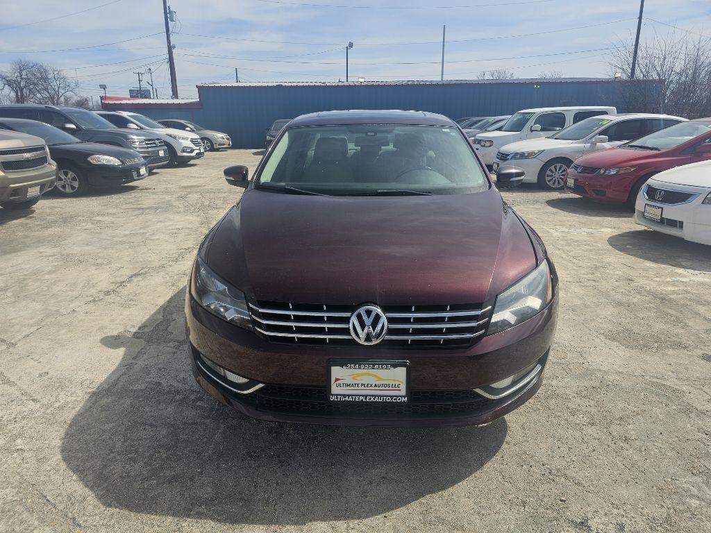 2014 Volkswagen Passat SEL Premium
