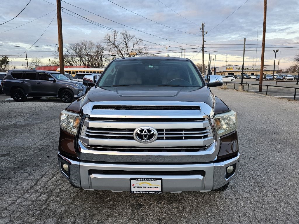 Toyota Tundra  2015