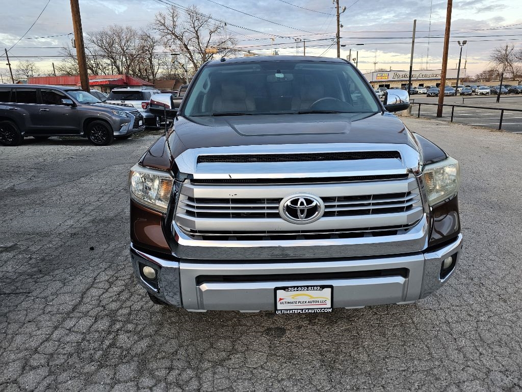 Toyota Tundra  2015