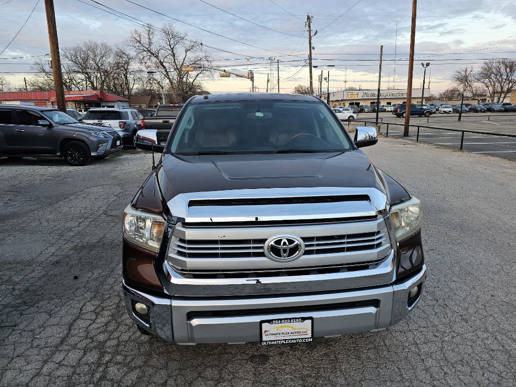 Toyota Tundra  2015