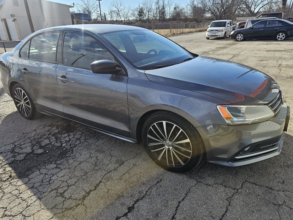 Volkswagen Jetta  2016
