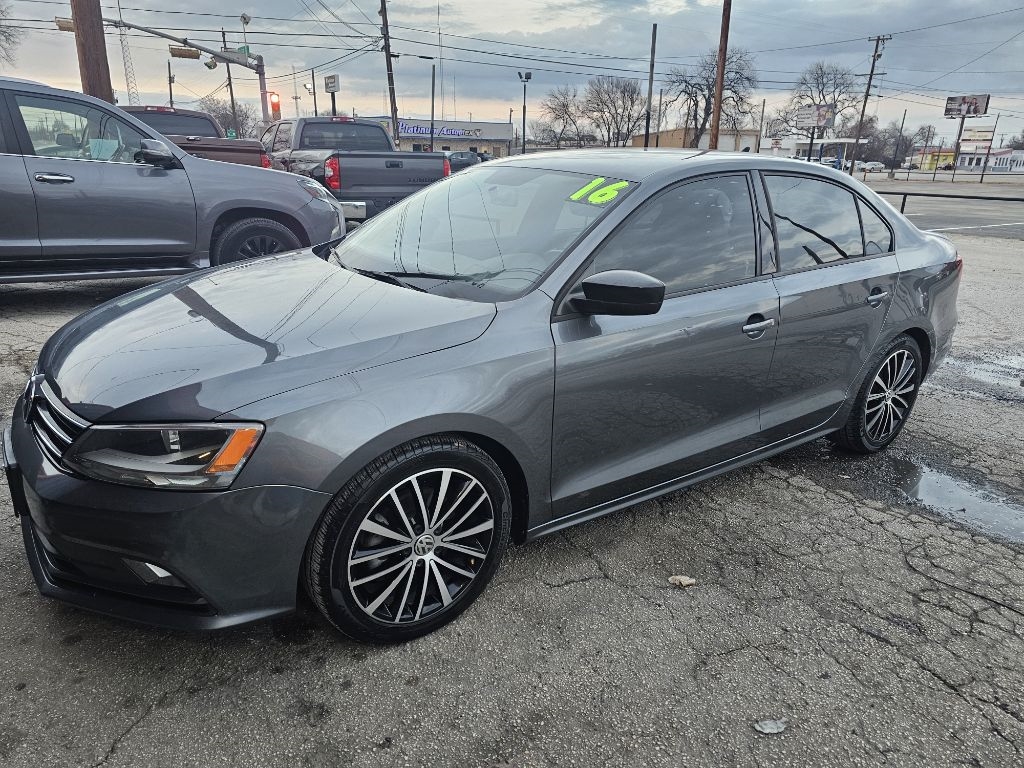 Volkswagen Jetta  2016