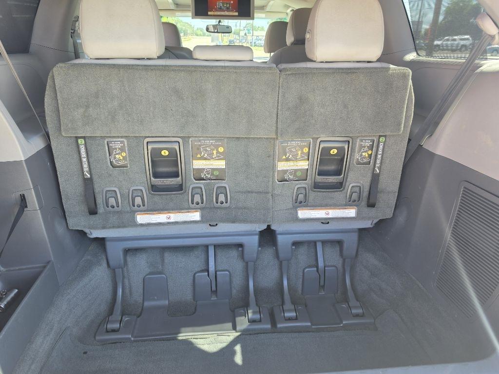 Toyota Sienna  2015