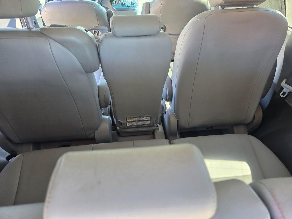 Toyota Sienna  2015