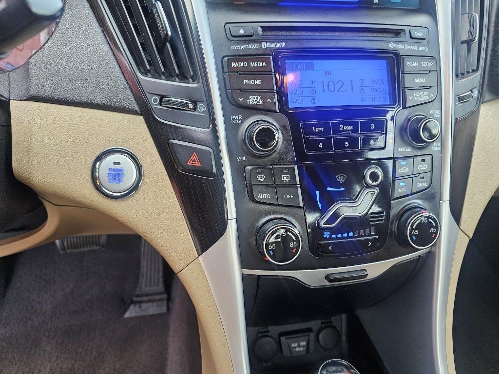 Hyundai Sonata  2012