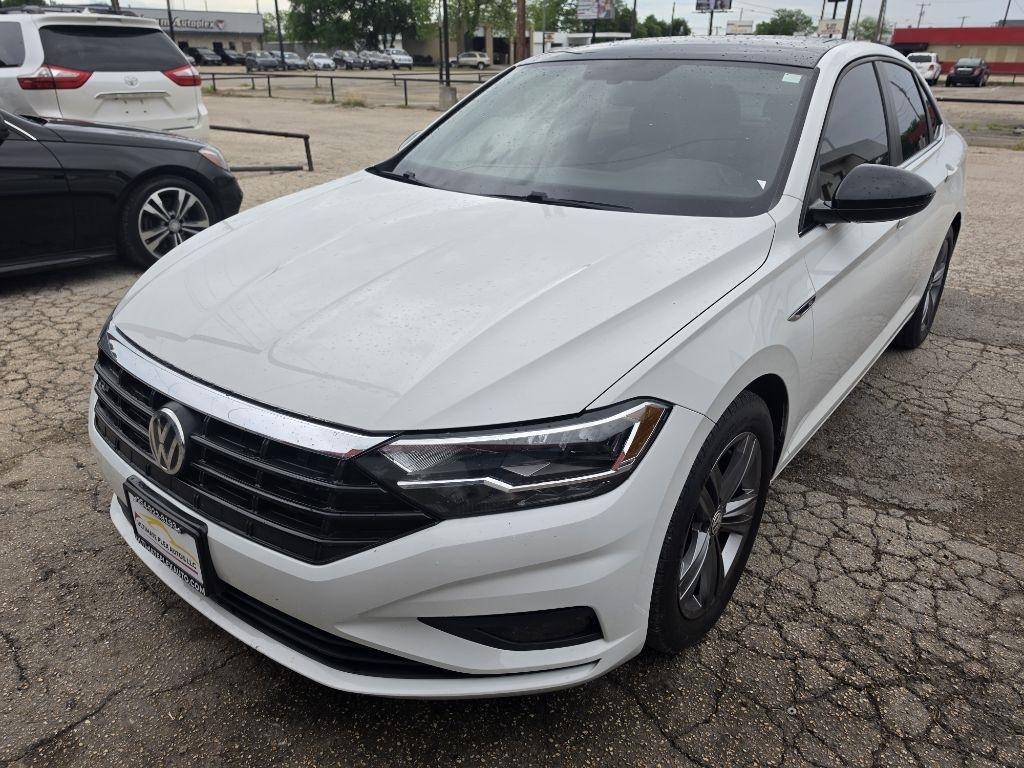 Volkswagen Jetta  2020