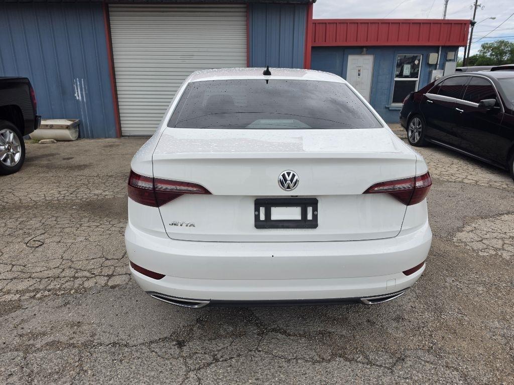 Volkswagen Jetta  2020