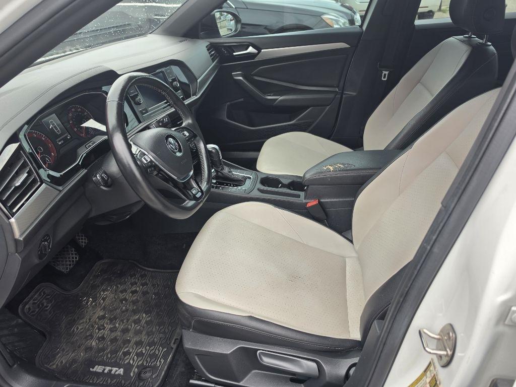 Volkswagen Jetta  2020