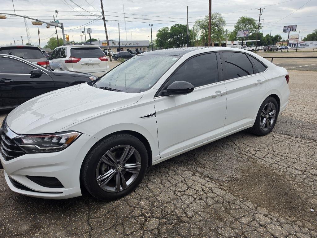 Volkswagen Jetta  2020