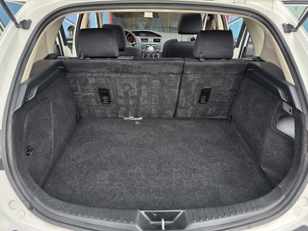 Mazda MAZDA3  2011