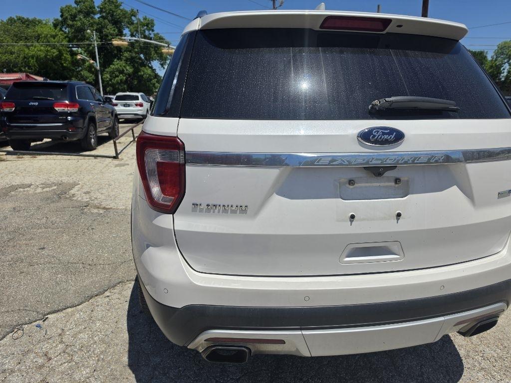 Ford Explorer  2016