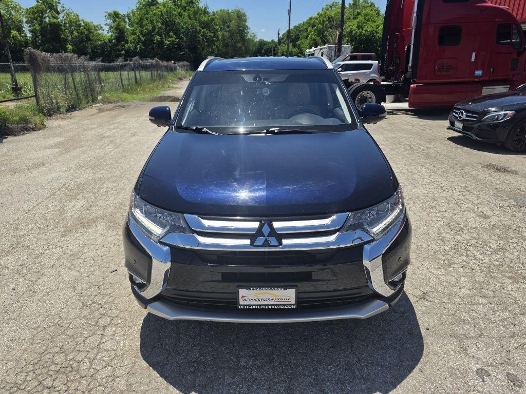 Mitsubishi Outlander  2018