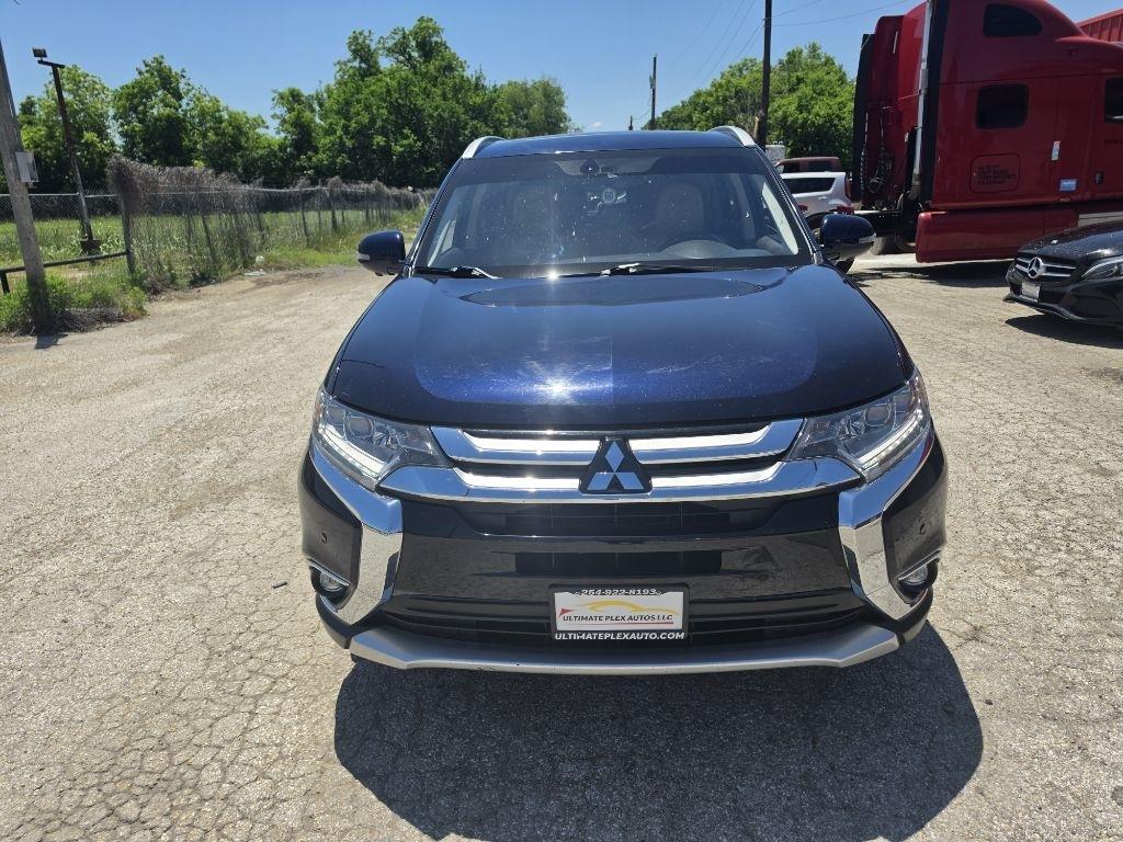 Mitsubishi Outlander  2018