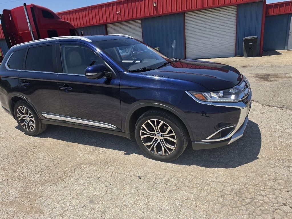 Mitsubishi Outlander  2018