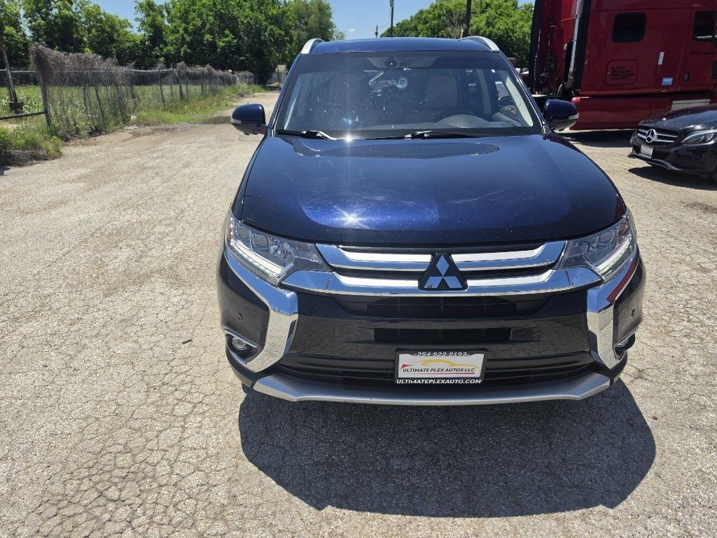 Mitsubishi Outlander  2018
