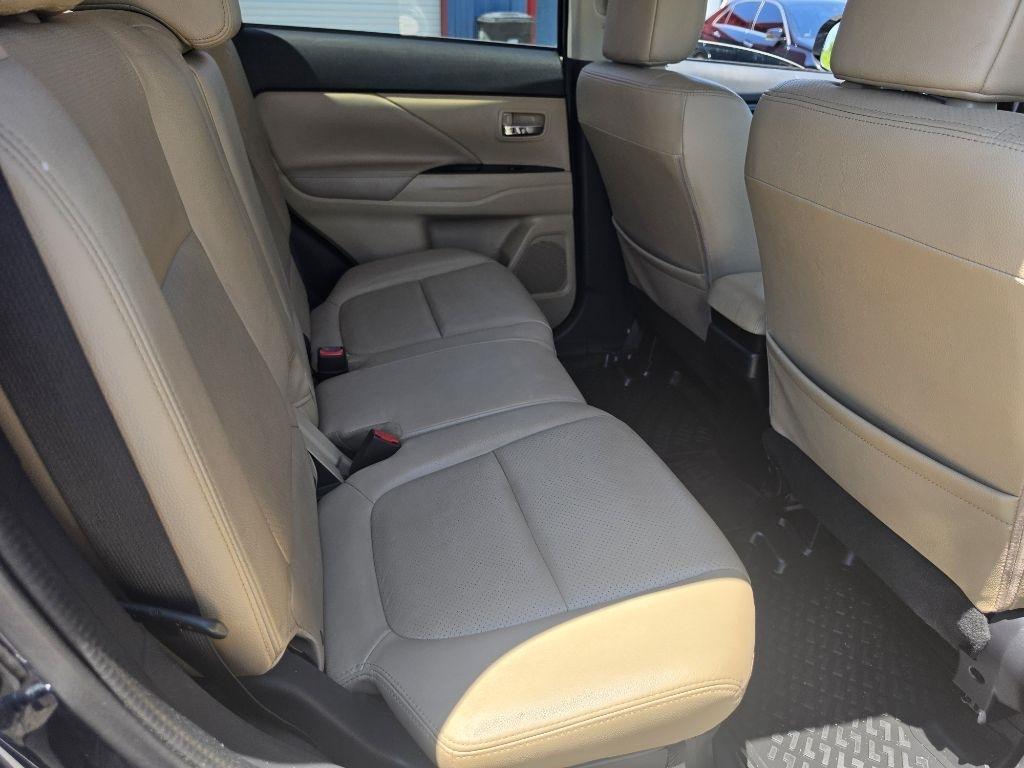 Mitsubishi Outlander  2018