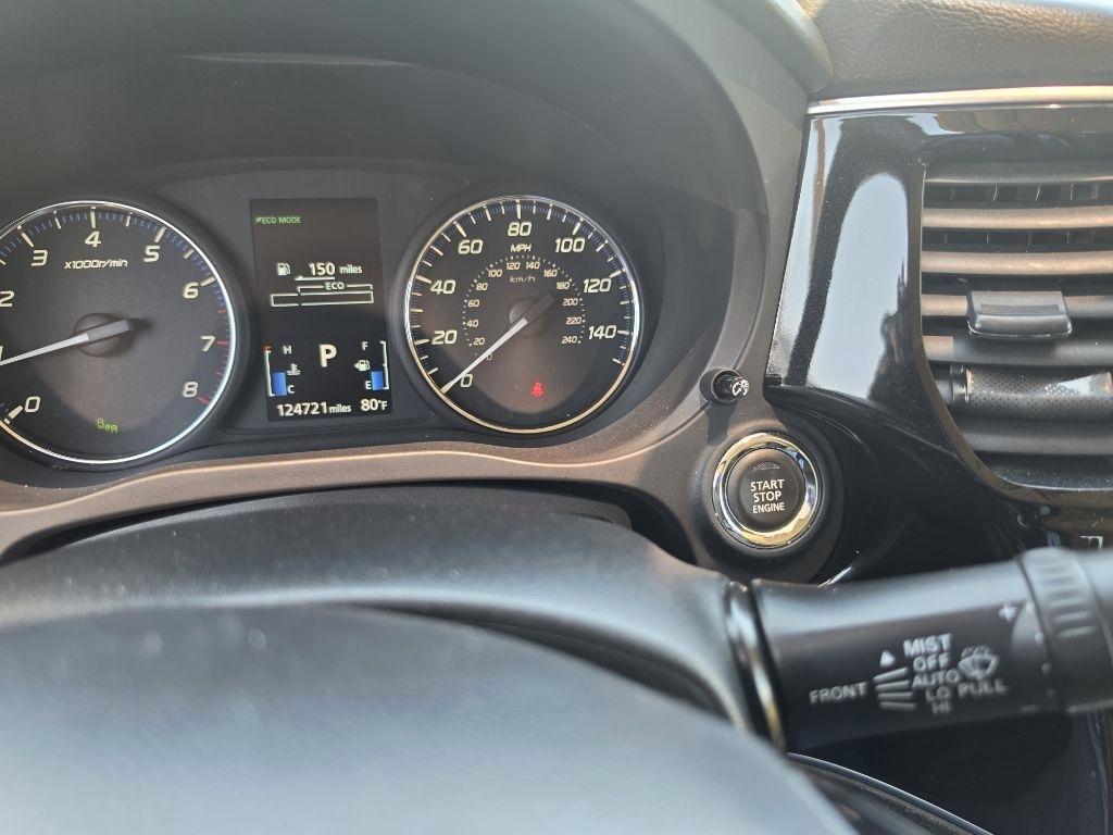 Mitsubishi Outlander  2018
