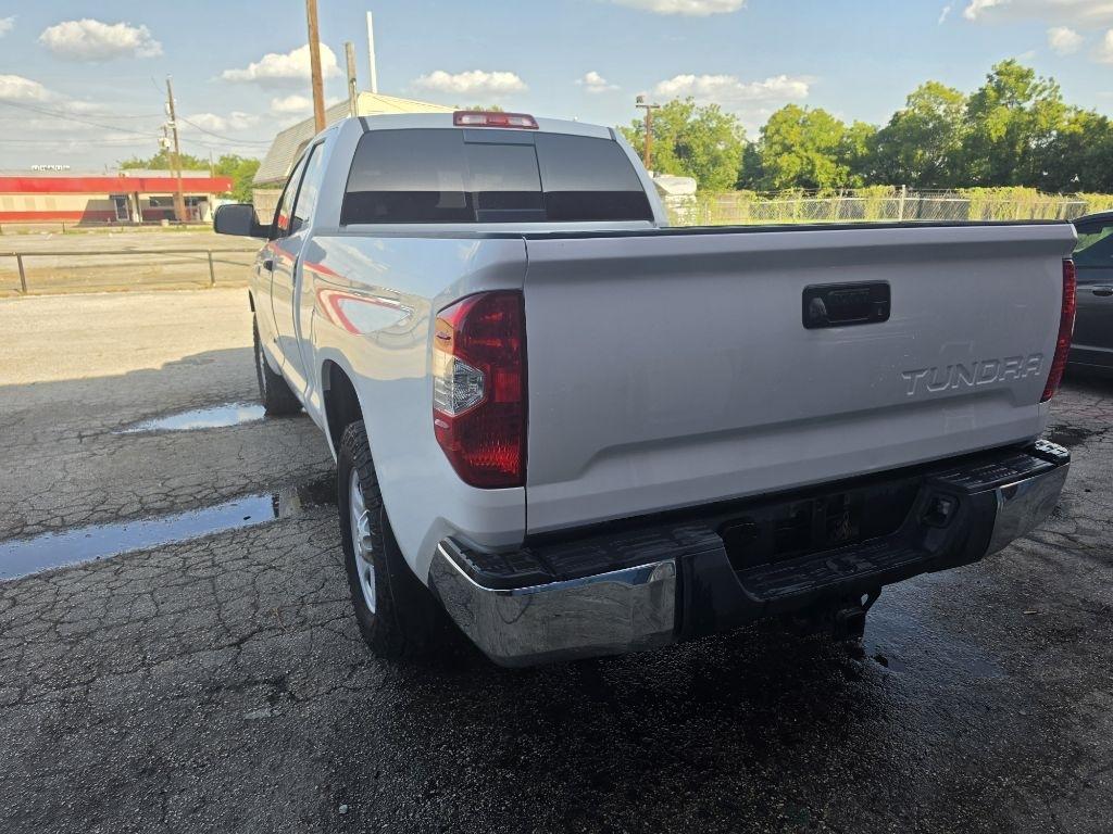 Toyota Tundra  2014
