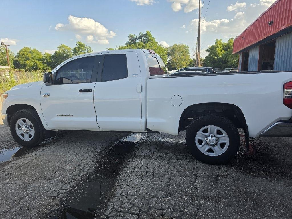 Toyota Tundra  2014