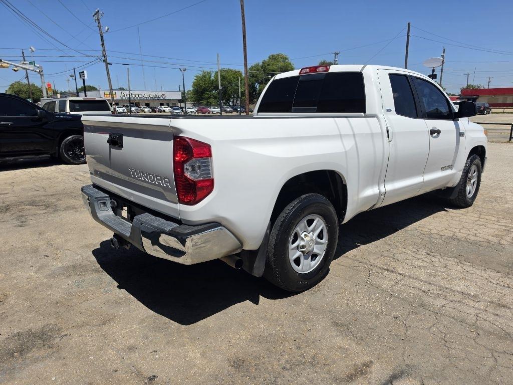 Toyota Tundra  2014