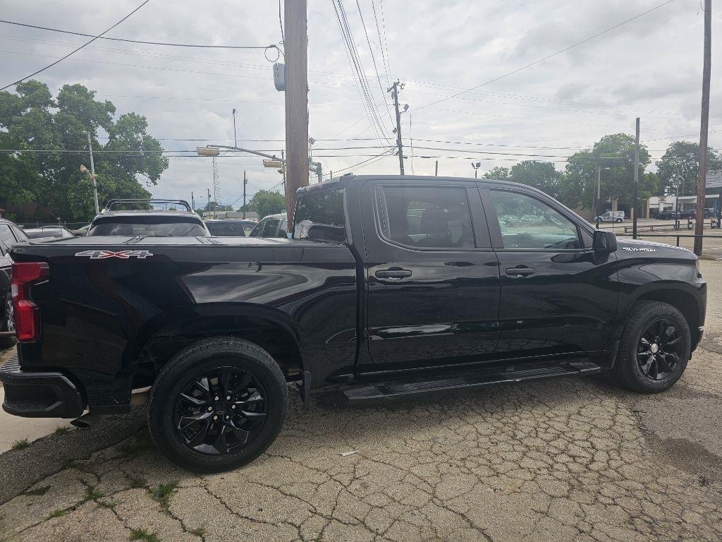 Chevrolet Silverado 1500  2021