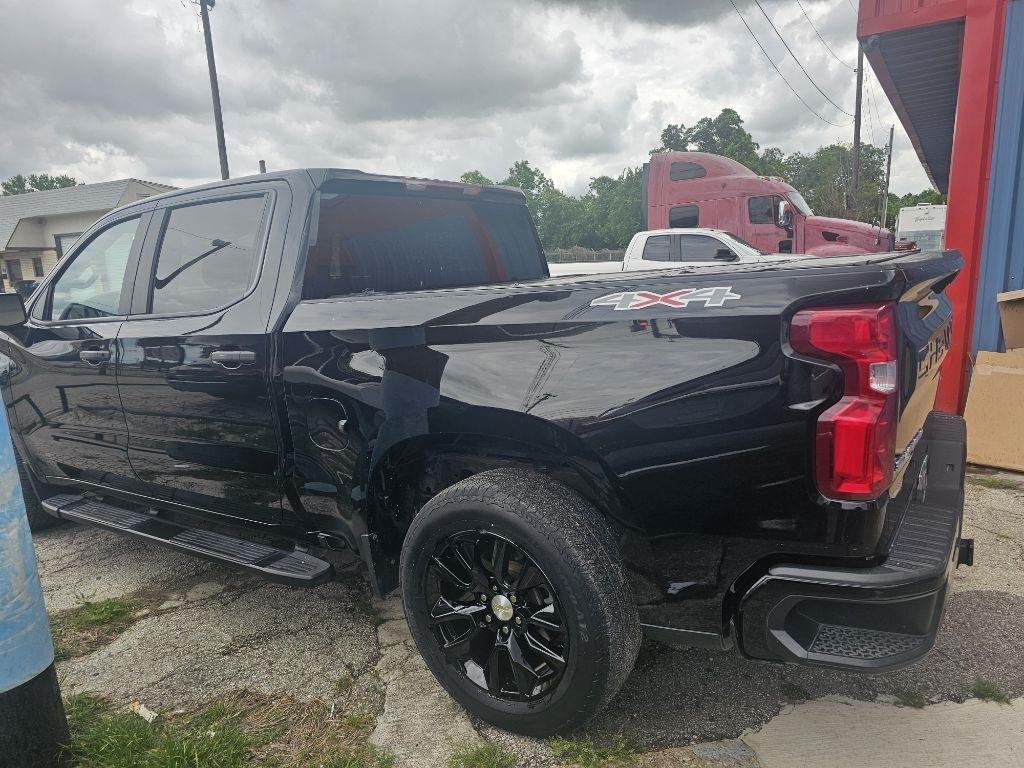 Chevrolet Silverado 1500  2021
