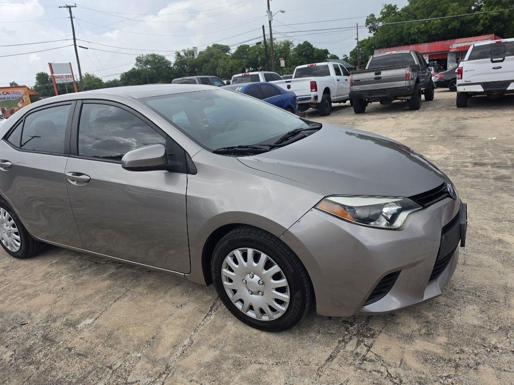 Toyota Corolla  2014