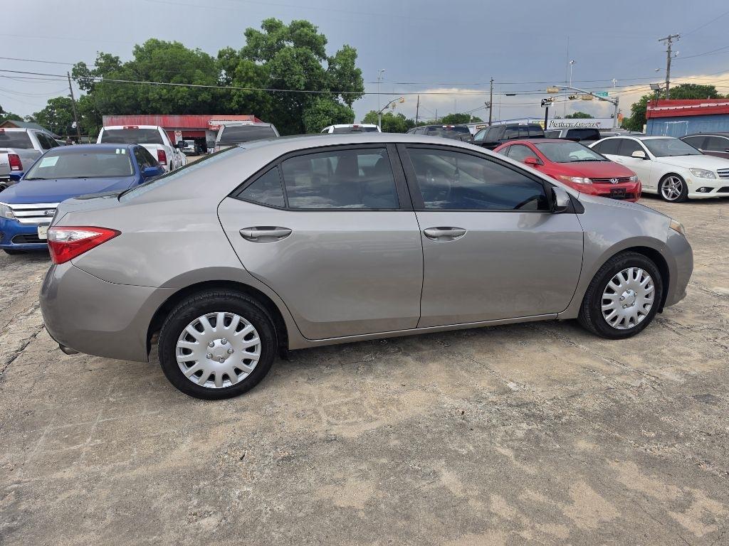 Toyota Corolla  2014
