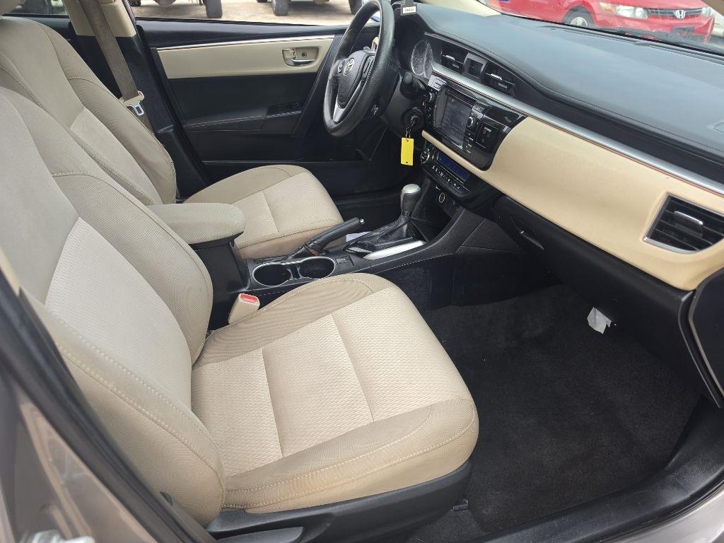 Toyota Corolla  2014