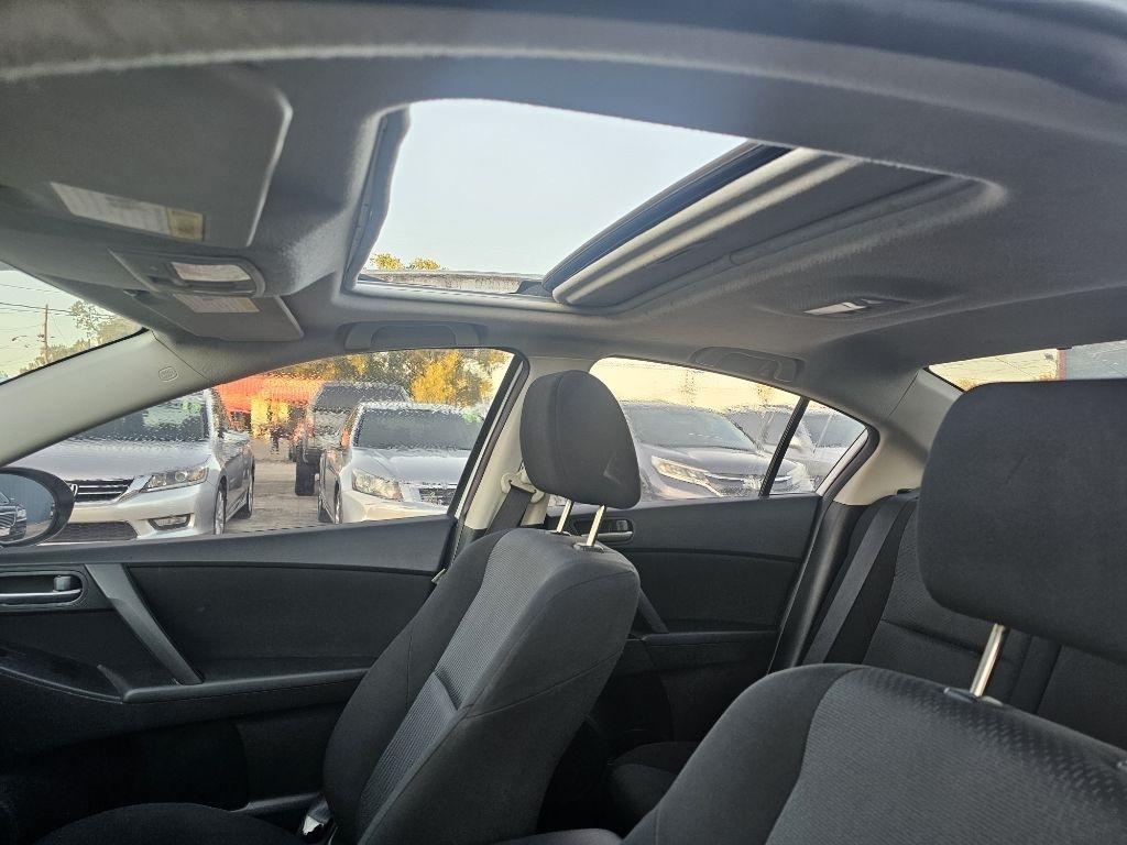 Mazda MAZDA3  2010