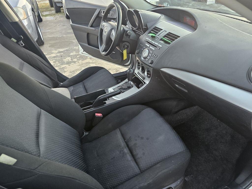 Mazda MAZDA3  2010