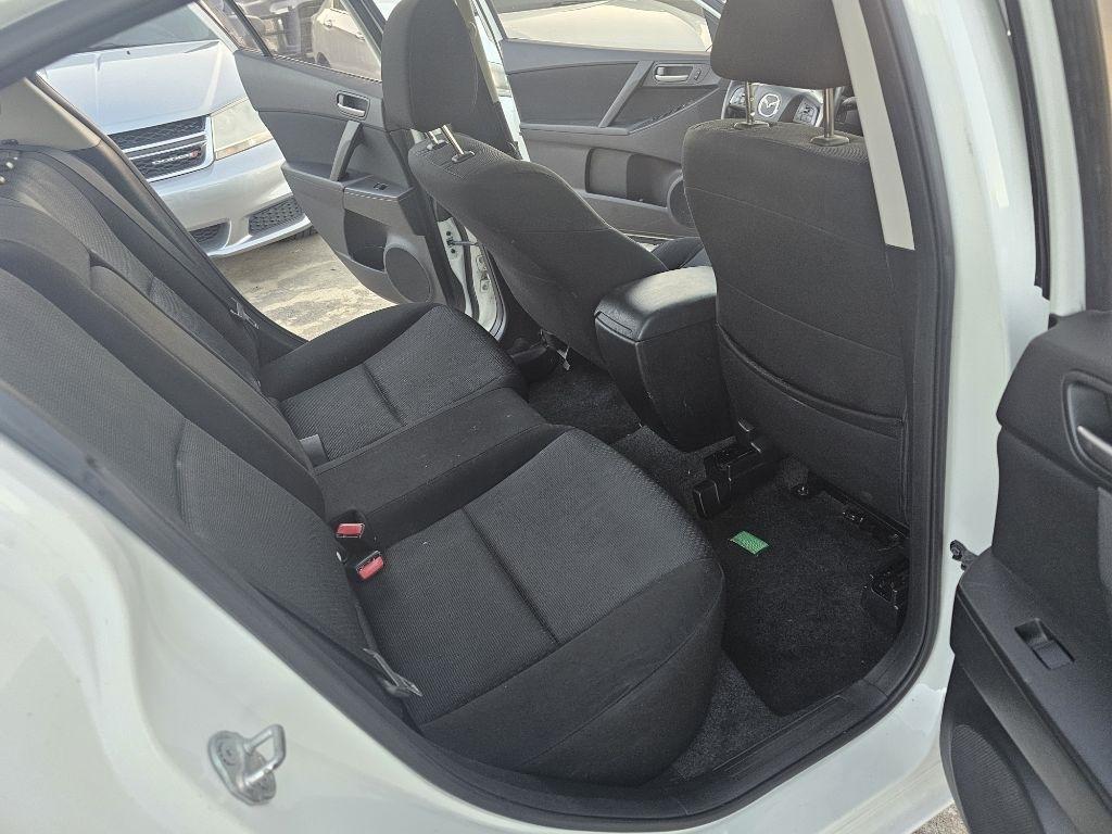 Mazda MAZDA3  2010