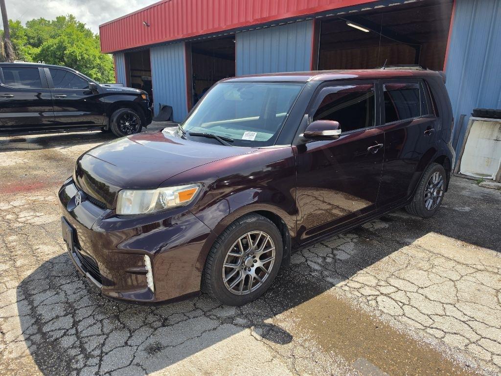 Scion xB  2015