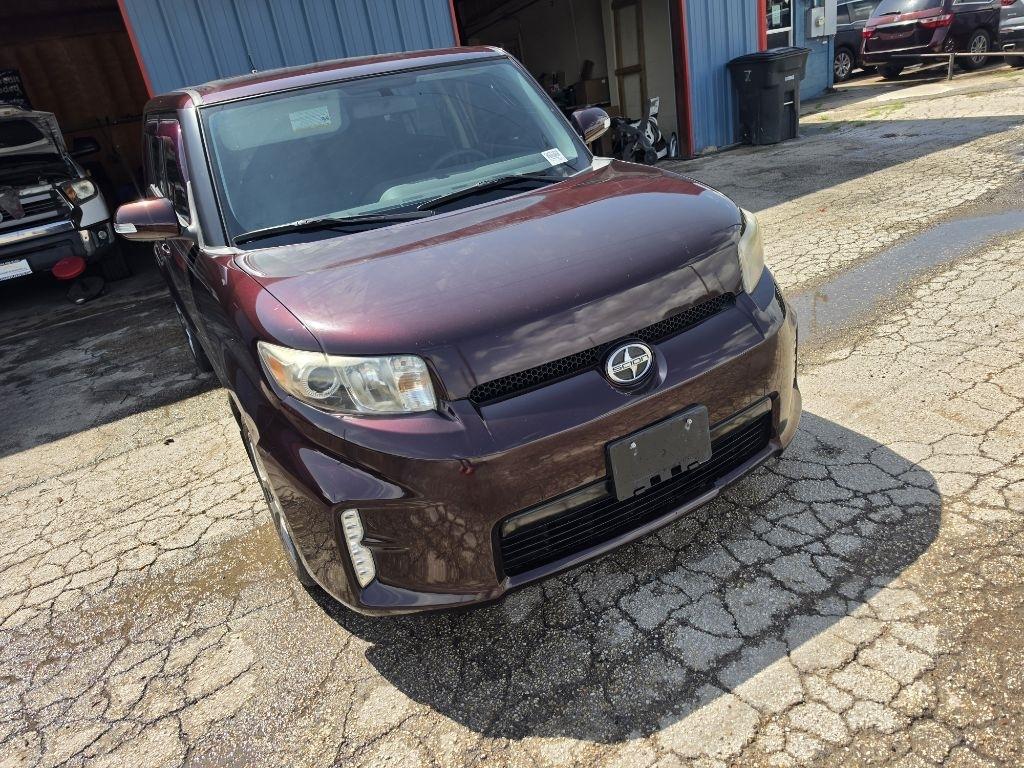 Scion xB  2015