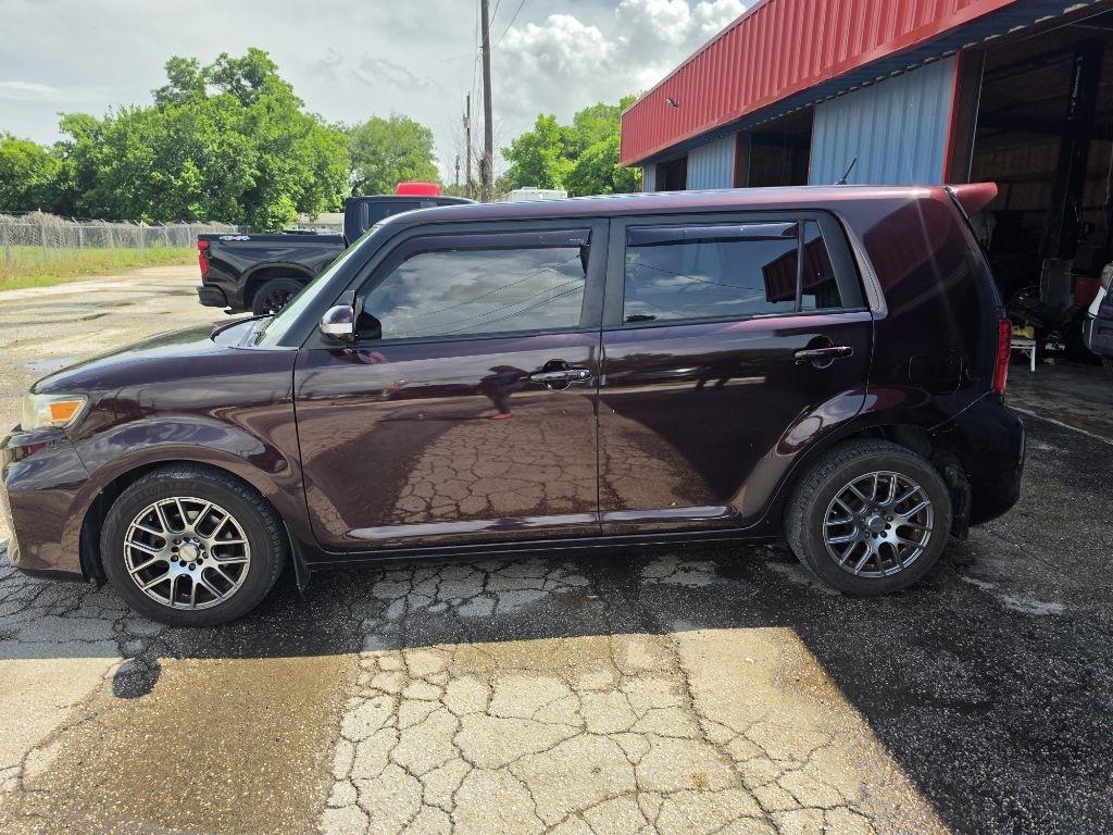 Scion xB  2015