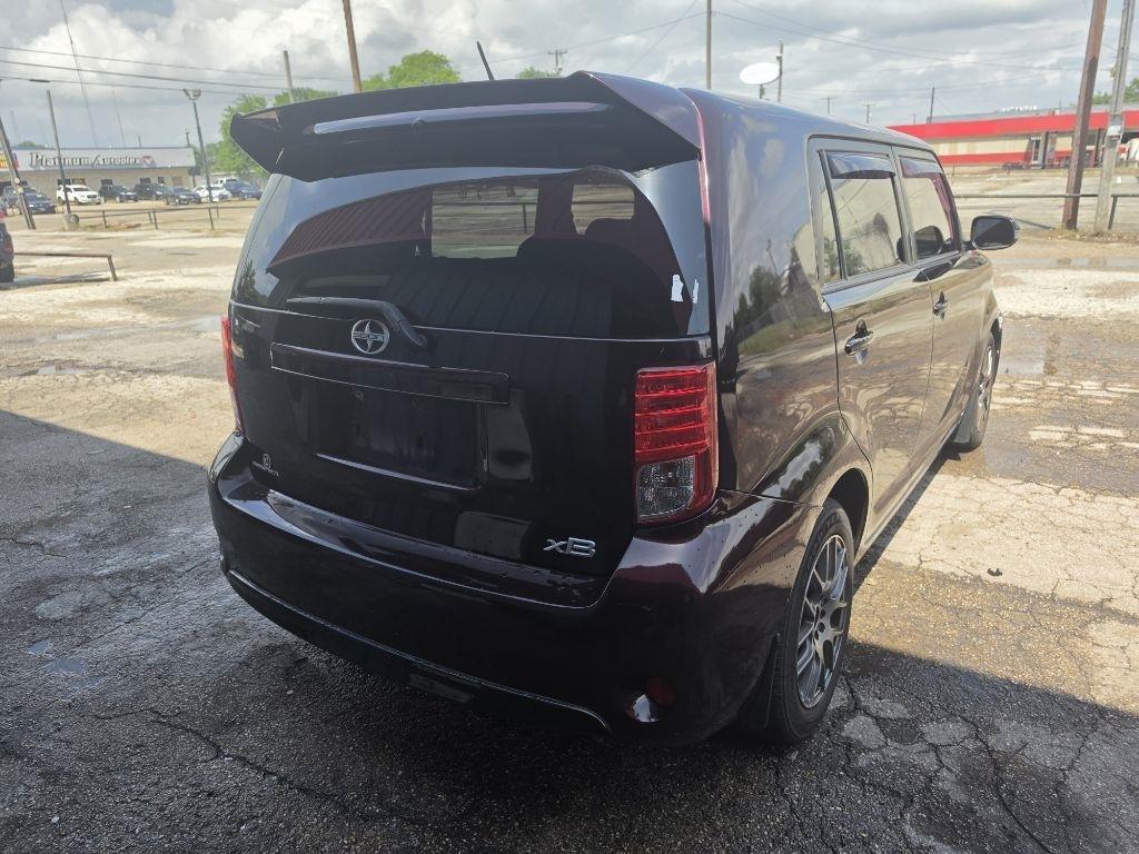 Scion xB  2015