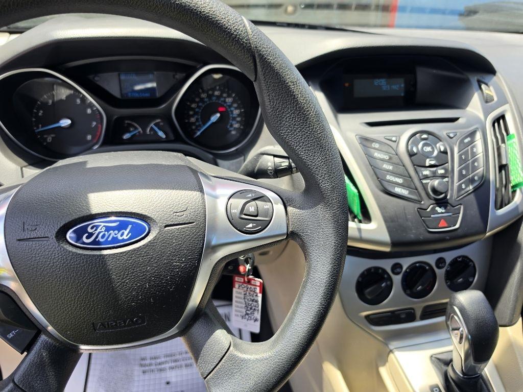 Ford Focus  2012