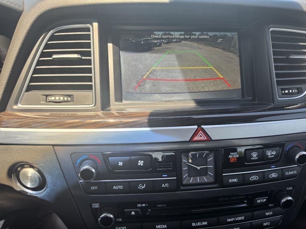 Genesis G80  2017