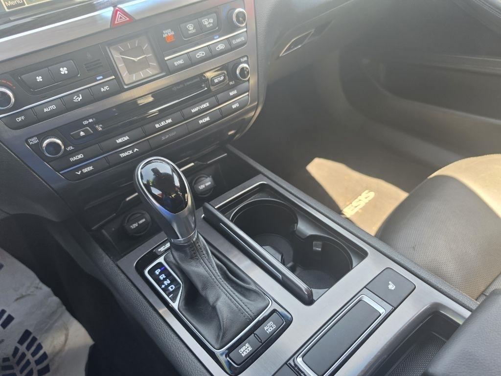 Genesis G80  2017