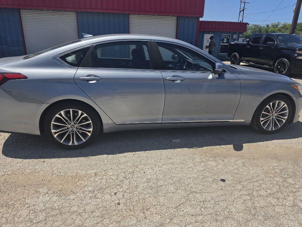 Genesis G80  2017