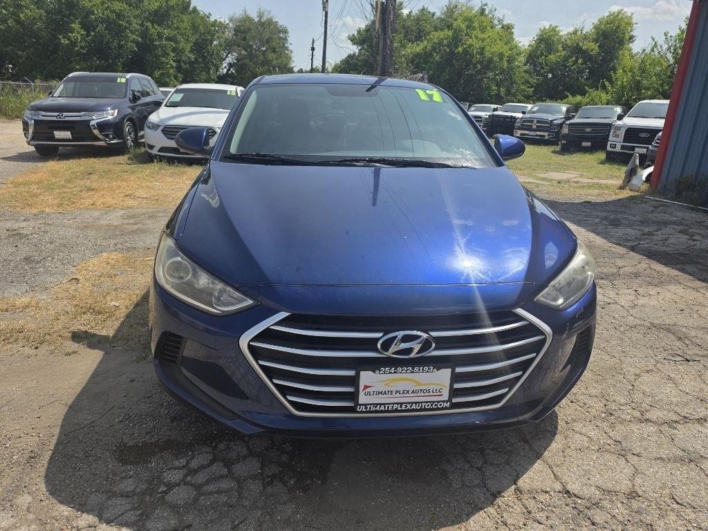 Hyundai Elantra  2017